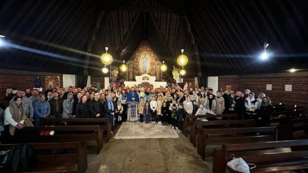 Керуючий Західноєвропейським вікаріатством УПЦ відвідав парафію на честь Почаївської ікони Божої Матері в Парижі