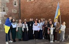 У четверту річницю з початку війни на закордонних парафіях УПЦ були звершені молебні і панахиди