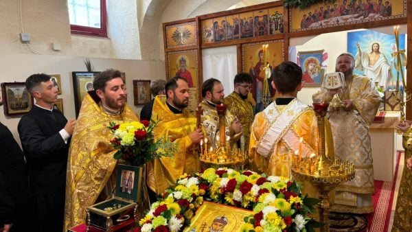 Єпископ Рахівський Марк очолив престольне свято парафії УПЦ в Будапешті